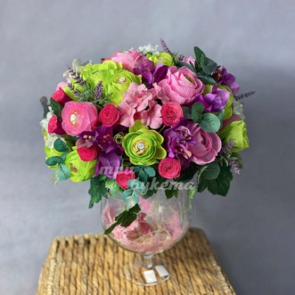 Букет из «Ferrero Rocher» и «Нуе»