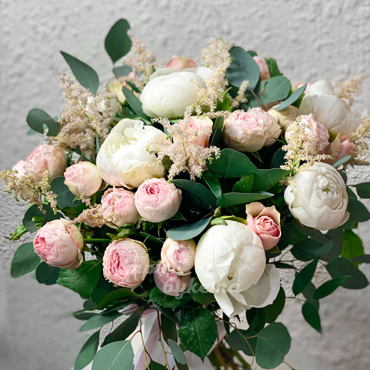 Букет «Элеганс» (крупный план)